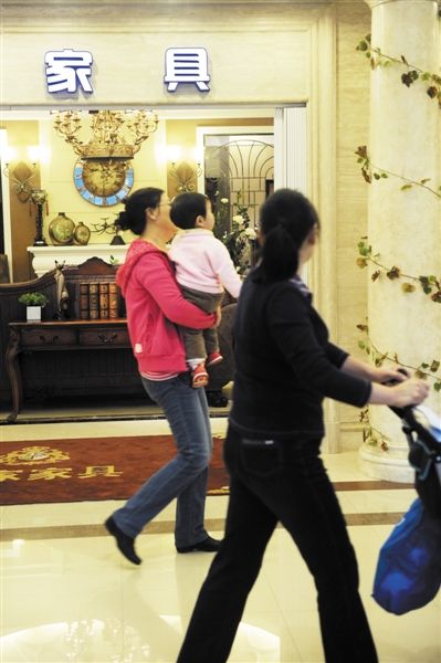 家具产品质量、安装或使用不当等原因难以界定，使消费者的售后维权难以实现。