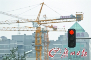 前三季度金融机构新增贷款5.68万亿元