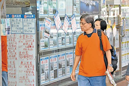 港楼市上月买卖创32个月新低 短期难破闷局