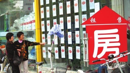 业主持房观望 成都二手房感受“六月寒潮”