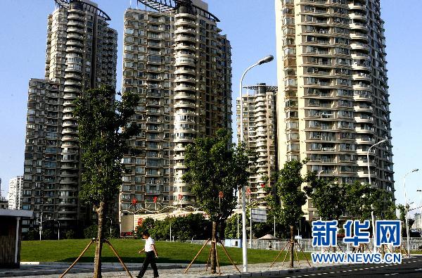 楼市步入深度博弈 房价下行压力增大