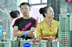 市区5字头楼盘买少见少